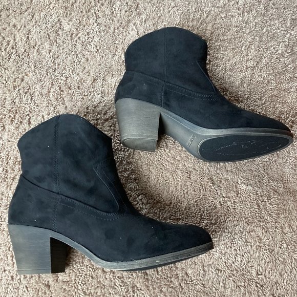 NIB - Rocket Dog Soundoff Boots - Picture 3 of 9